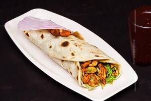 Spicy Chicken Shawarma Roll