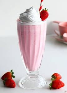Strawberry Milk Shakes