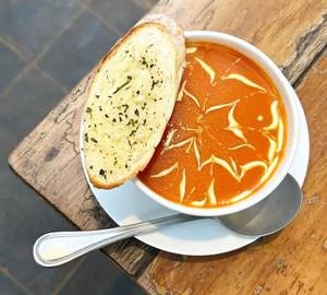 Tomato and Roasted Bell Pepper