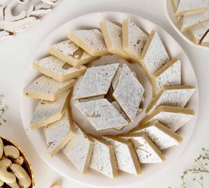 Kaju Barfi (10Pieces)