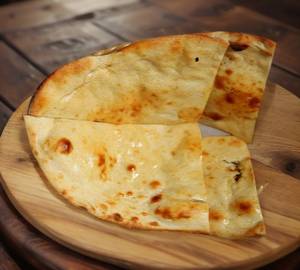 Butter tandoori naan