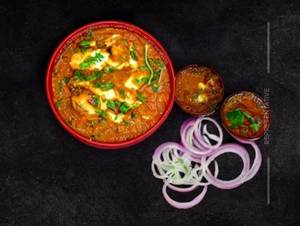 Egg Chicken Tadka 