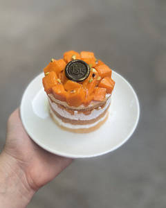 Mini Mango Cream Cake