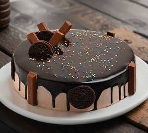 Chocolate KitKat Cake [500 grams]