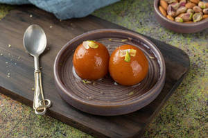 Shahi Gulab Jamun (2 Pcs)