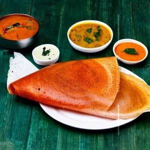 Egg Karam Masala Dosa