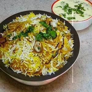 Alu Dum Biryani   