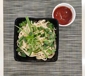 Veg hakka noodles
