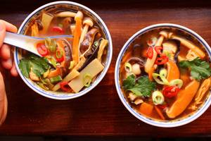 Hot & Sour Veg Soup