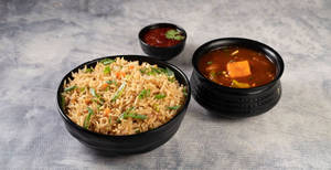 Chilli Paneer With Fried Rice Meal