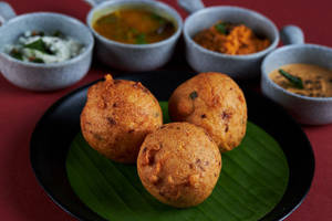 Bonda [3 Pcs]