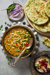 Khoya Matar