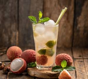 Litchi mojito
