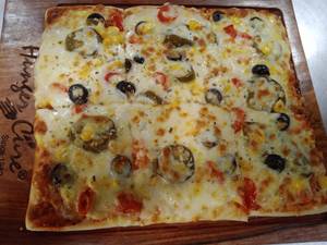Veggie Supreme pizza