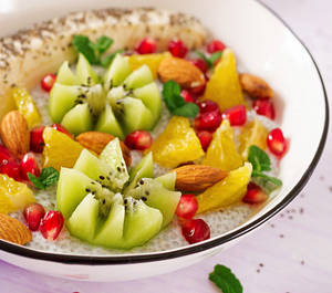 Fruit Salad With Dry Fruits