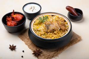 Chicken Biryani Combo (Served With 2 pcs Kebab, Raita And Gulab Jamun)