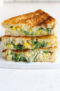 Spinach Cheese Corn Sandwich