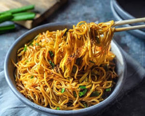 Singapore Noodles Veg