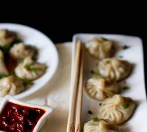 Veg steamed momos