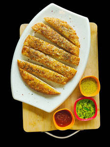 Cheddar Garlic Sticks