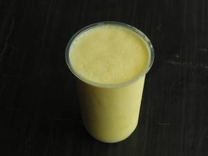 Mango milkshake