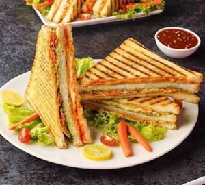 Grilled Masala Cheese Sandwich