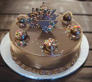 Royal Chocolate Ball Cake