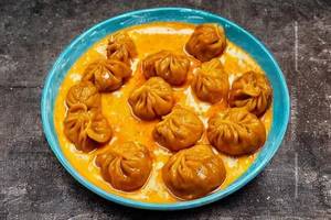 Gravy momos [full]