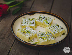 Bikaneri Khoya Burfi