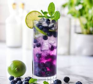 Currant Cooler