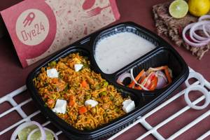 Biryani With Raita