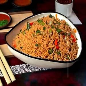Schezwan Veg Fried Rice (spicy)