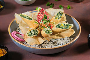 Spinach Cheese Corn Rolls