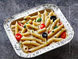White Sauce Pasta