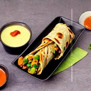 Boti Tikka Chaap Roll