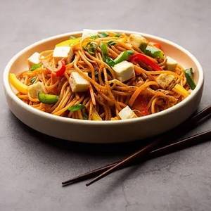 Paneer noodles