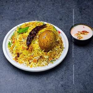 Egg Bhurji Biryani 