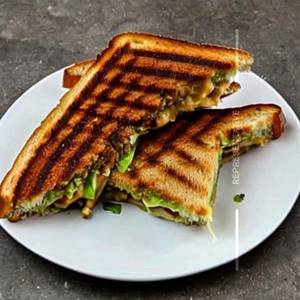Grilled Chutney Cheese Sandwich 