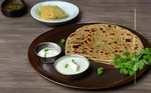 Aloo Pyaz Paratha