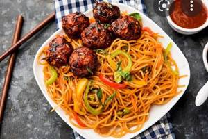 Veg Manchurian With Noodles