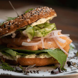 Smoked Salmon (Bagel Sandwich)
