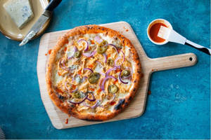 8 Regular Spicy Chicken Pizza
