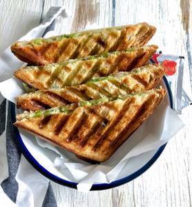 Grilled Cheese Sandwiches