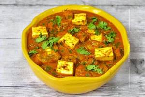 Matar Paneer