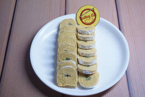 Special Besan Pattisa