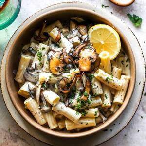 Spicy Mushroom Pasta