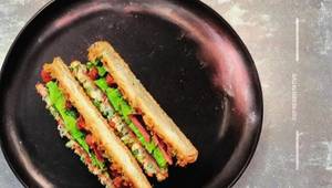 Aloo Tikki Sandwich
