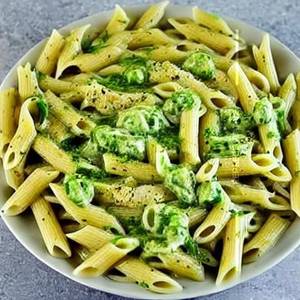 Chicken Pesto Pasta (Green Sauce)						