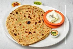Aloo Pyaz Paratha