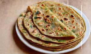 Methi Paneer Paratha